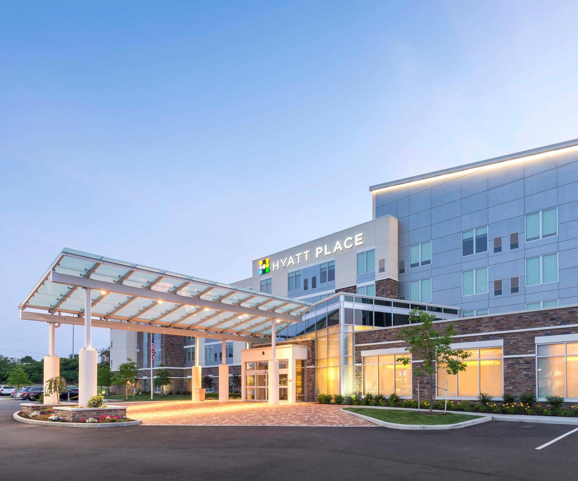 Hyatt Place Canton Lake Cable Екстериор снимка