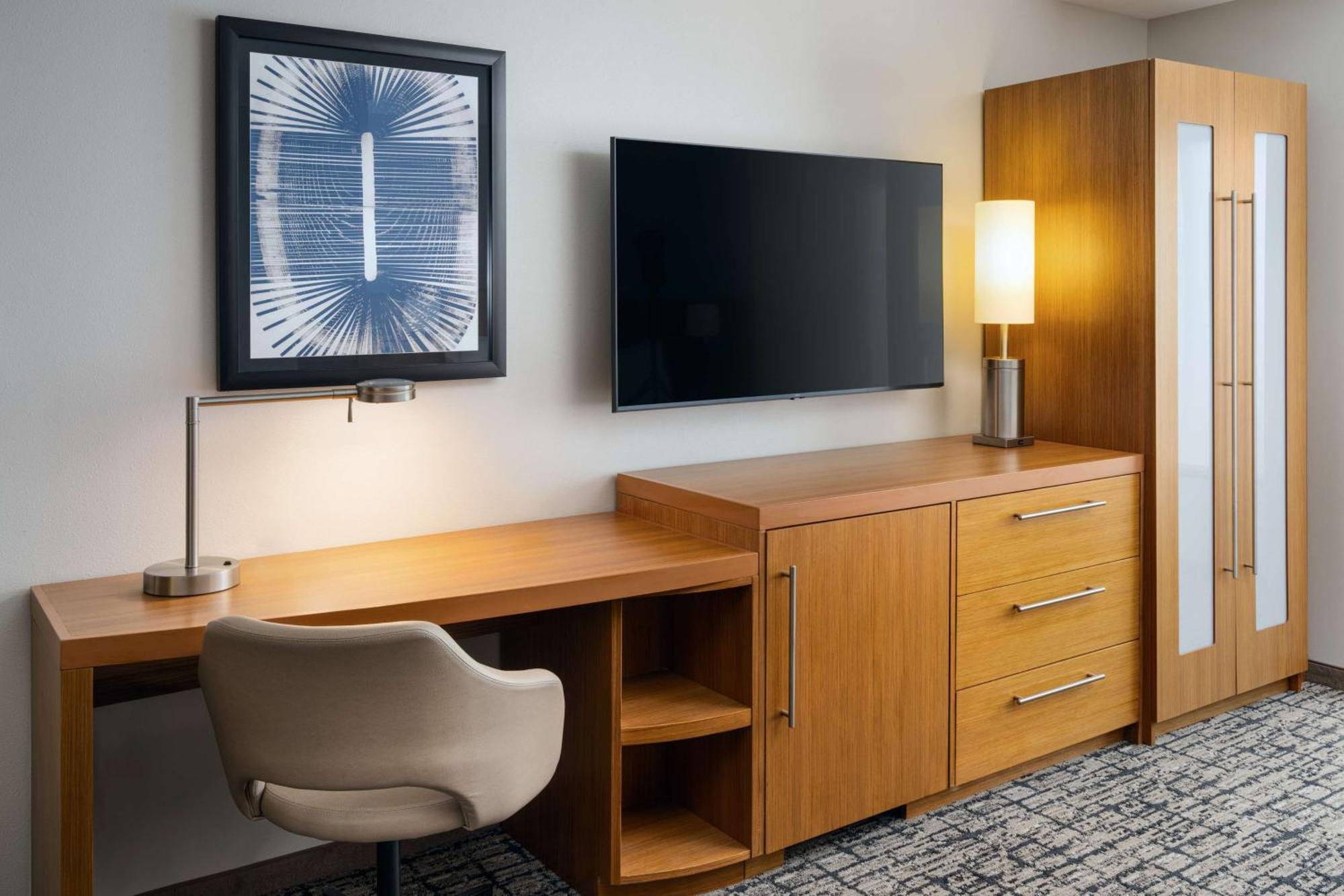 Hyatt Place Canton Lake Cable Екстериор снимка
